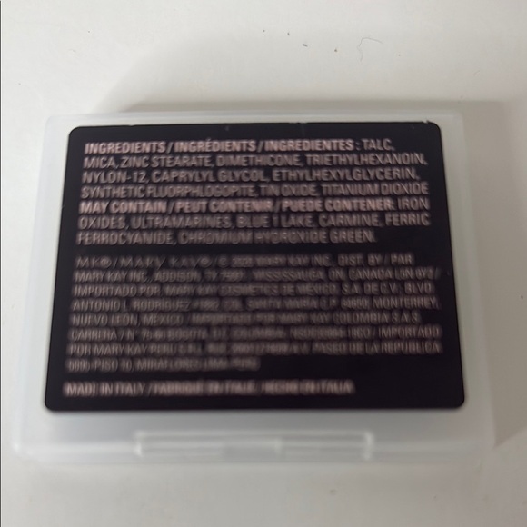 Mary Kay Chromafusion Eye Shadow in Candlelight - Picture 4 of 4